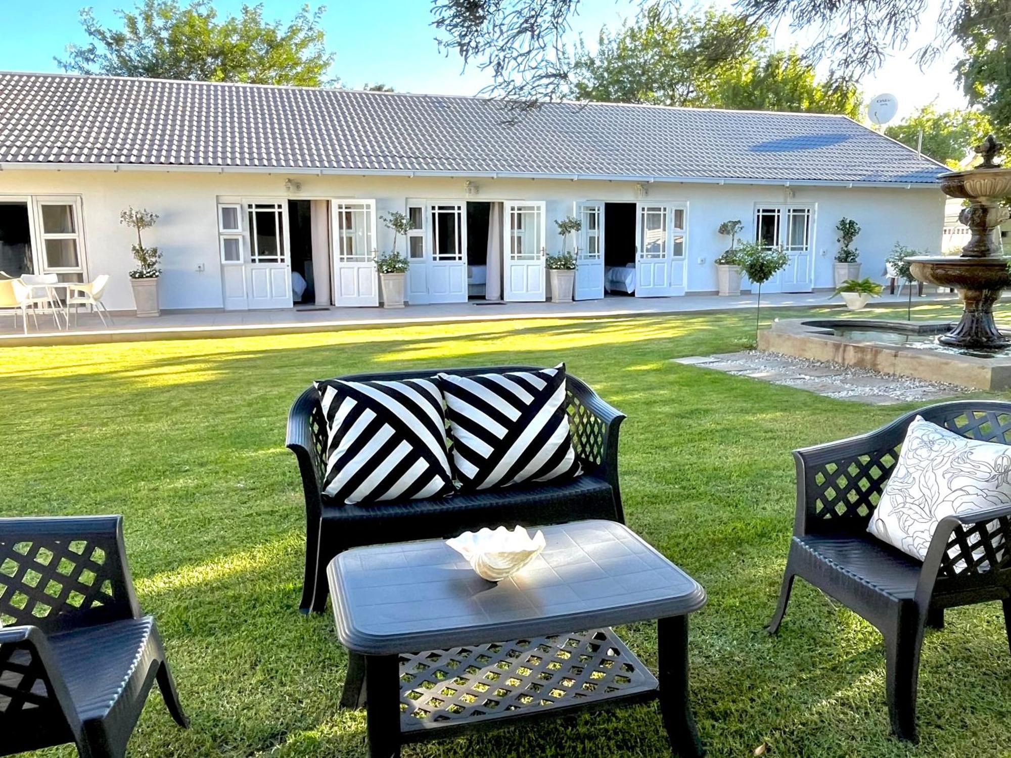 Villa Vredenrust Guesthouse Bloemfontein Exterior photo